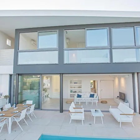 Neue, Moderne 3 Schlafzimmer Mit Privatem Pool Case de vacanță Paralimni